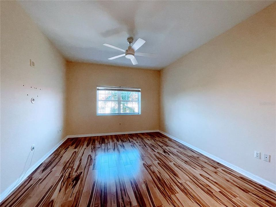 For Rent: $1,800 (2 beds, 2 baths, 1245 Square Feet)