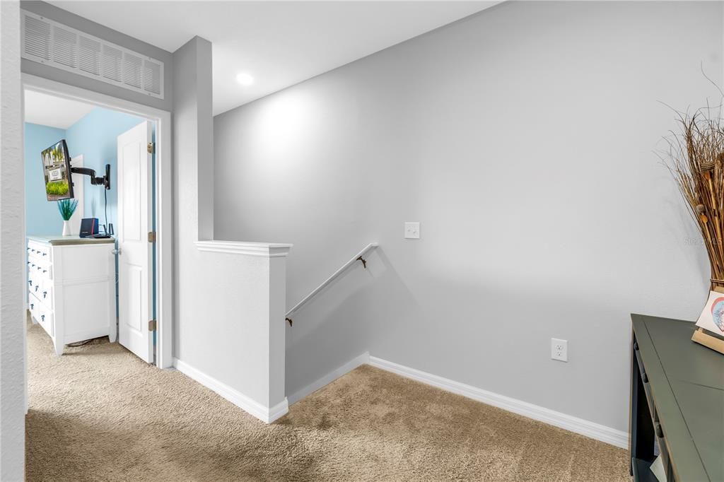 待售: $375,000 (3 贝兹, 2 浴室, 1724 平方英尺)