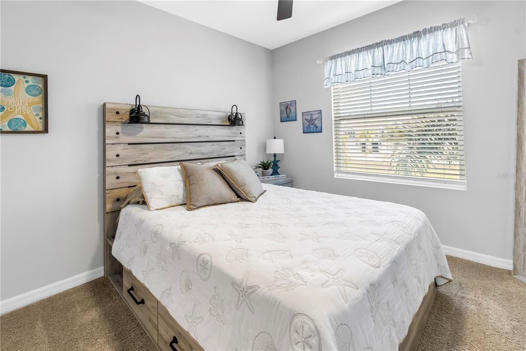 待售: $375,000 (3 贝兹, 2 浴室, 1724 平方英尺)