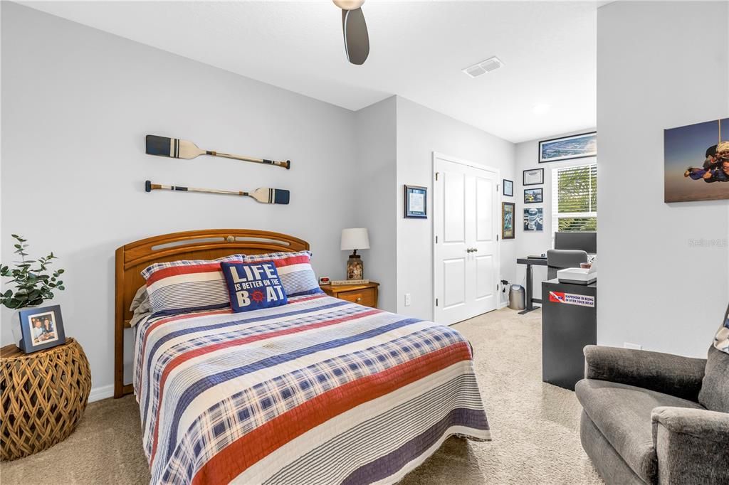 待售: $375,000 (3 贝兹, 2 浴室, 1724 平方英尺)