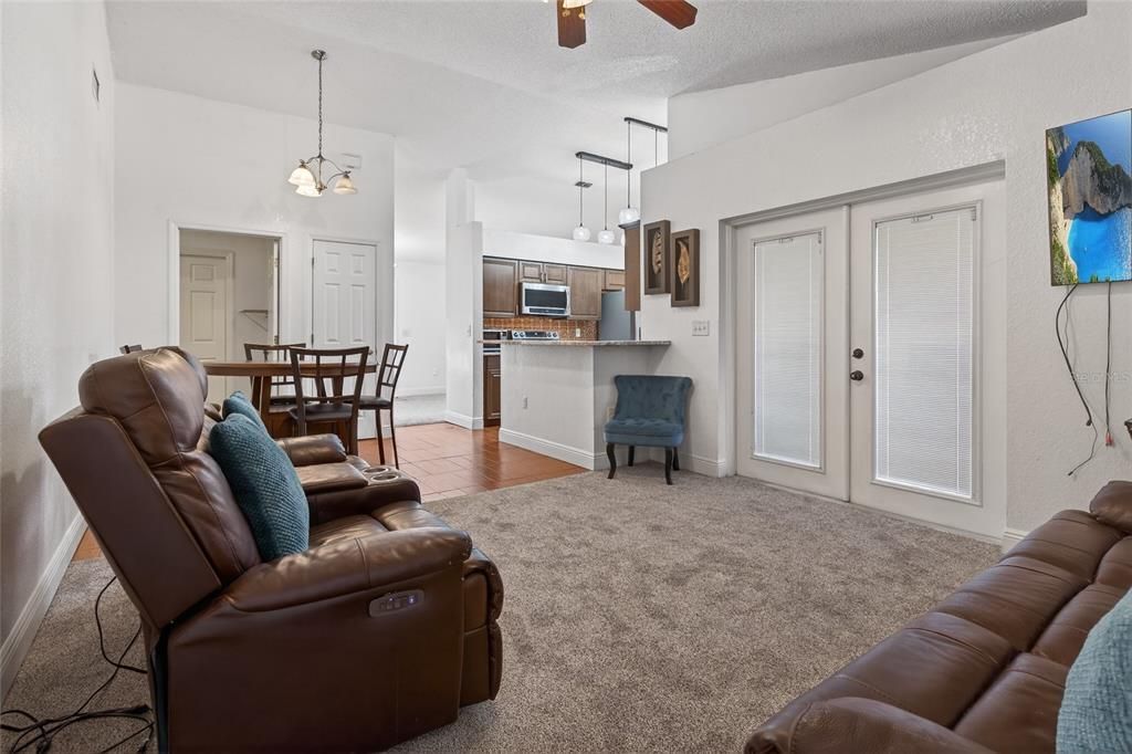 For Sale: $381,000 (4 beds, 2 baths, 1853 Square Feet)