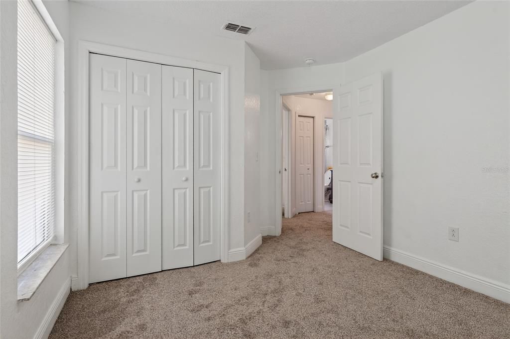 For Sale: $381,000 (4 beds, 2 baths, 1853 Square Feet)