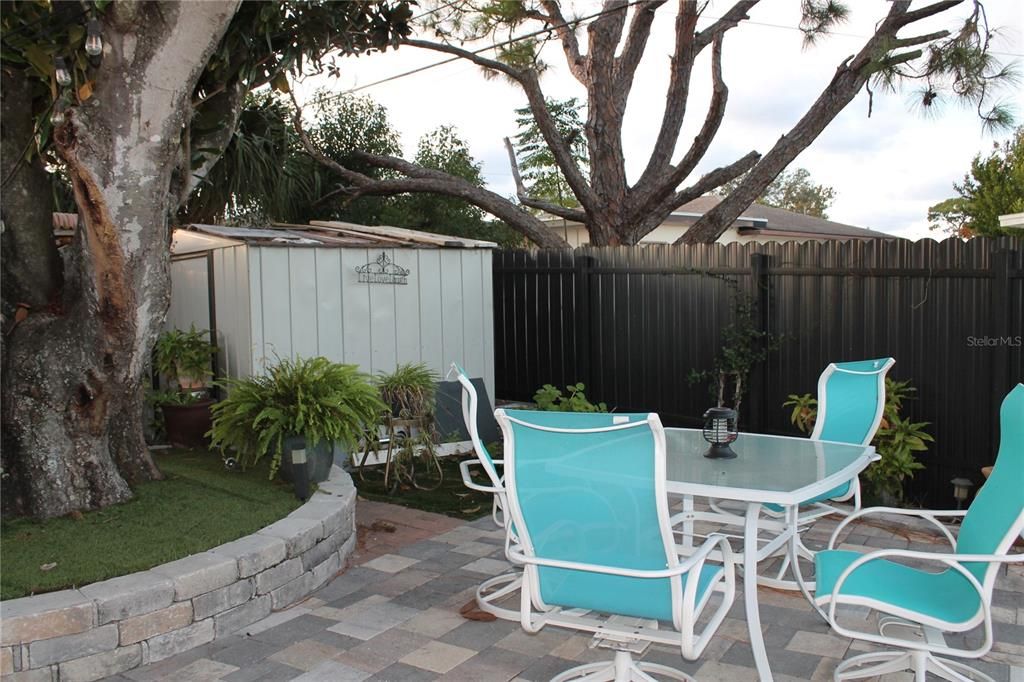 待售: $290,000 (2 贝兹, 1 浴室, 1028 平方英尺)