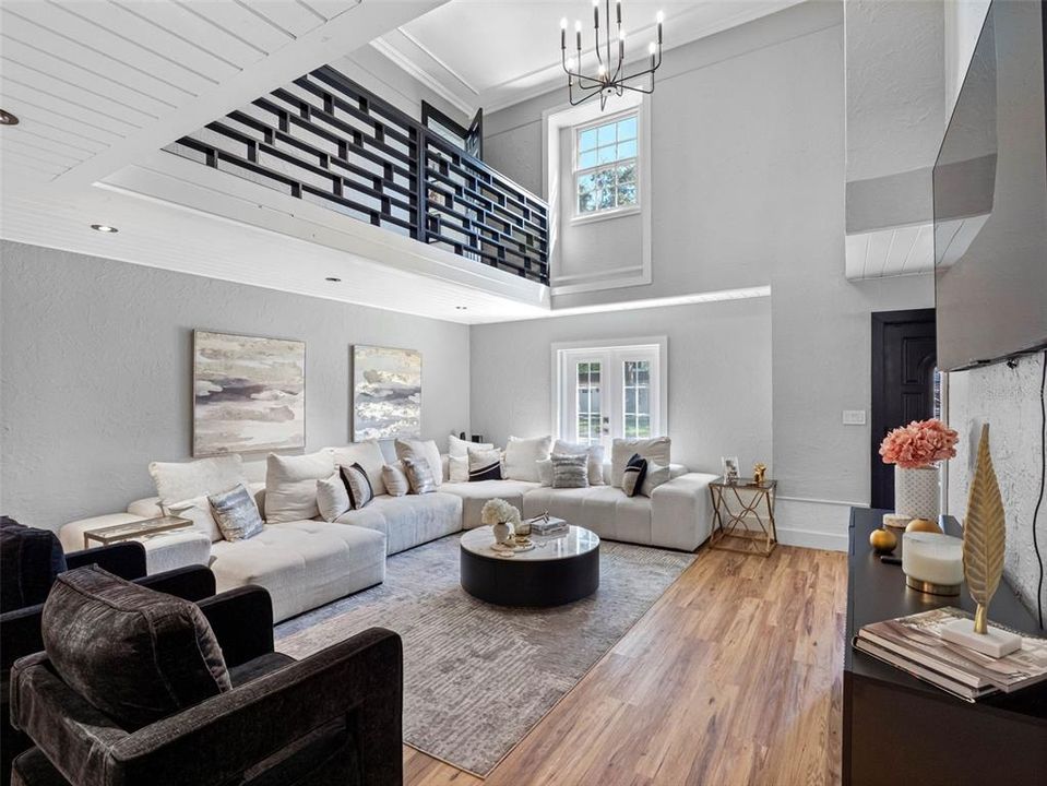 For Rent: $10,500 (3 beds, 2 baths, 3359 Square Feet)