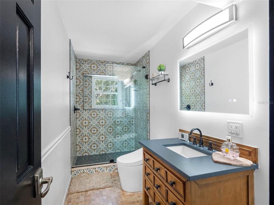 For Rent: $10,500 (3 beds, 2 baths, 3359 Square Feet)