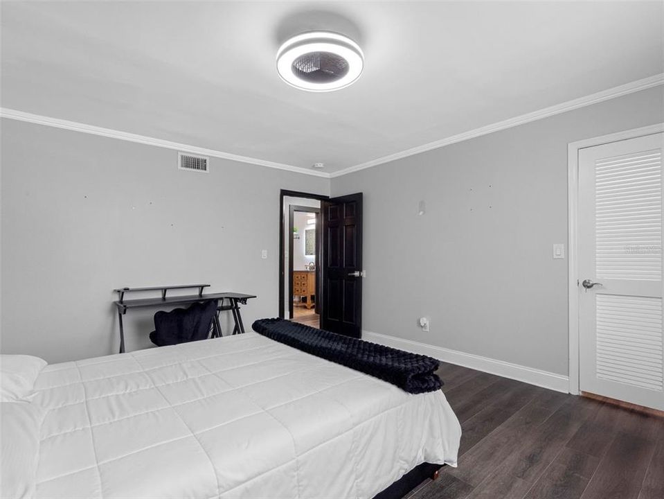 For Rent: $10,500 (3 beds, 2 baths, 3359 Square Feet)