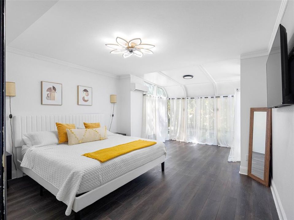 For Rent: $10,500 (3 beds, 2 baths, 3359 Square Feet)