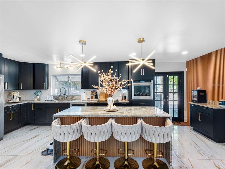 For Rent: $10,500 (3 beds, 2 baths, 3359 Square Feet)