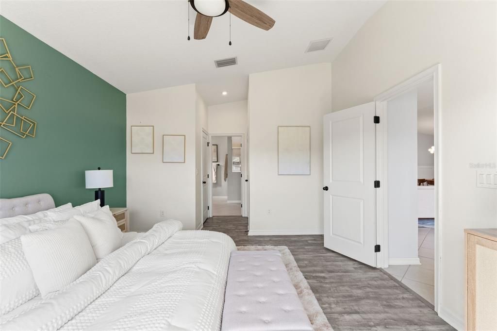 待售: $414,990 (4 贝兹, 2 浴室, 2080 平方英尺)