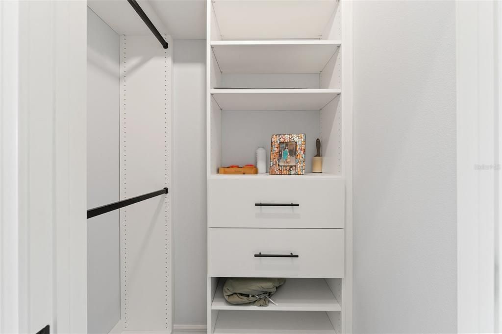 待售: $414,990 (4 贝兹, 2 浴室, 2080 平方英尺)