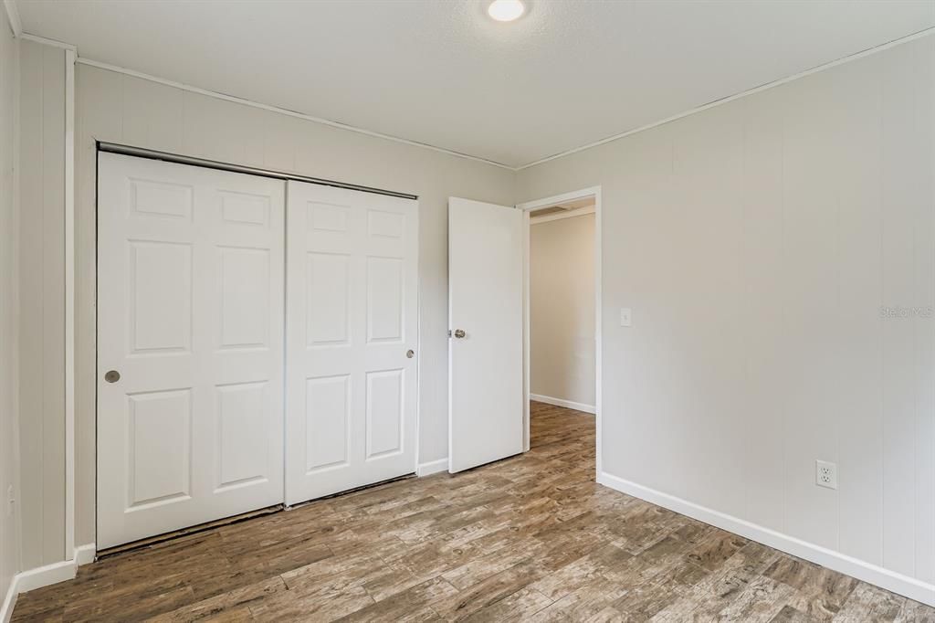 For Sale: $250,000 (3 beds, 2 baths, 1096 Square Feet)