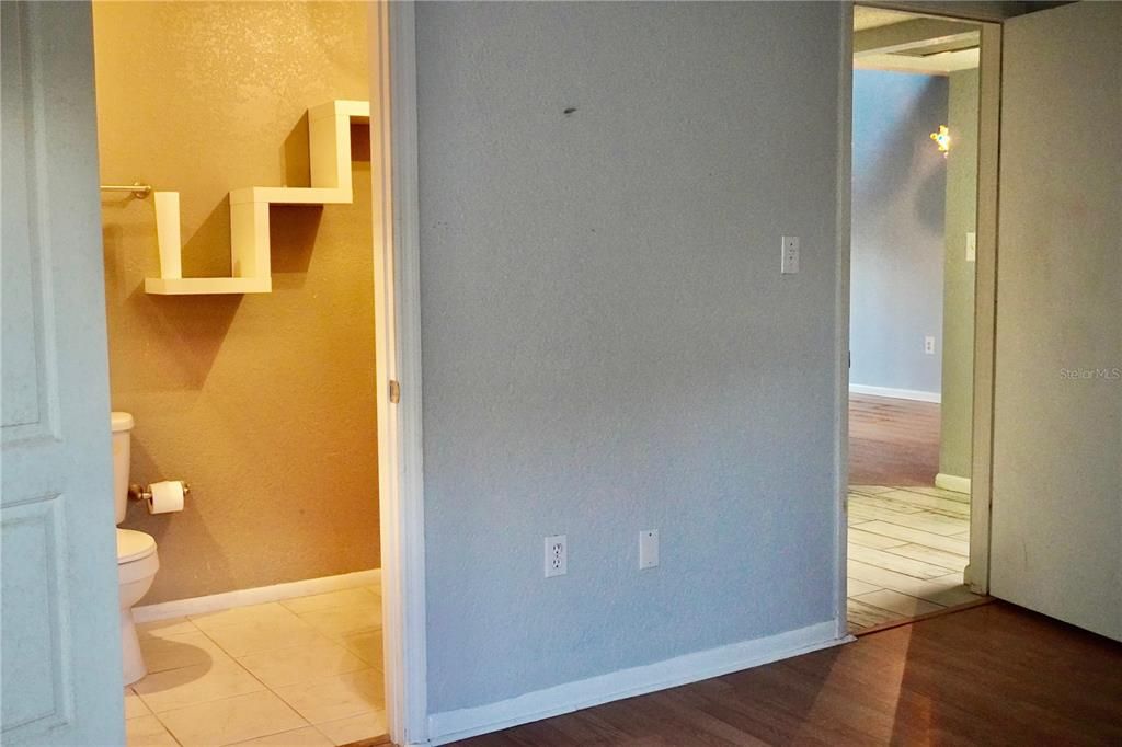 待售: $219,000 (2 贝兹, 2 浴室, 1328 平方英尺)