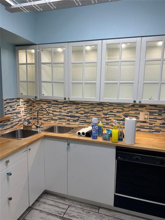 待售: $219,000 (2 贝兹, 2 浴室, 1328 平方英尺)