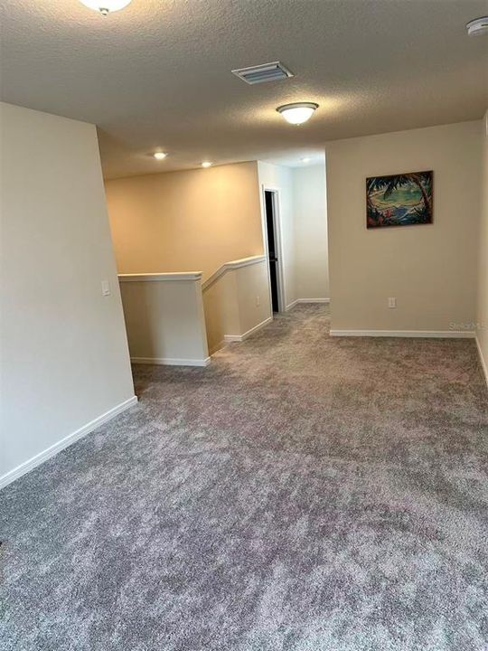 For Rent: $2,700 (5 beds, 3 baths, 2616 Square Feet)