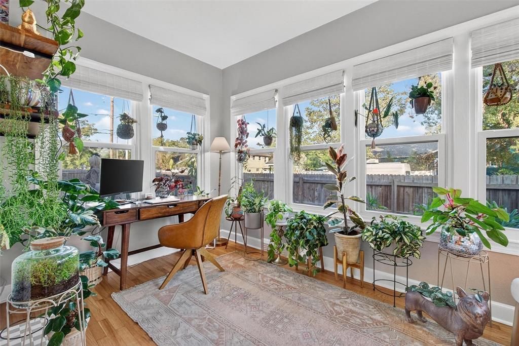 For Sale: $790,000 (3 beds, 2 baths, 1618 Square Feet)