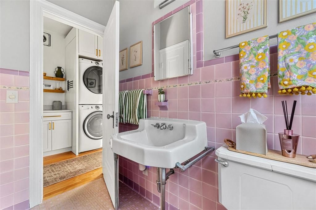 For Sale: $790,000 (3 beds, 2 baths, 1618 Square Feet)