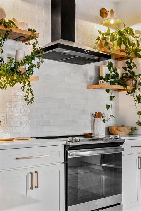 For Sale: $790,000 (3 beds, 2 baths, 1618 Square Feet)