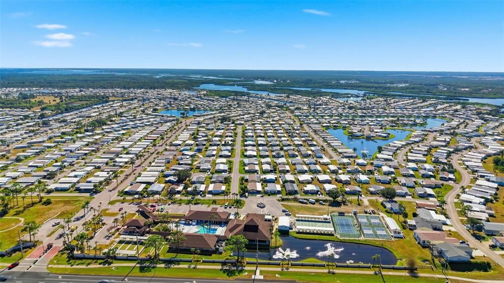 For Sale: $149,750 (2 beds, 2 baths, 1255 Square Feet)