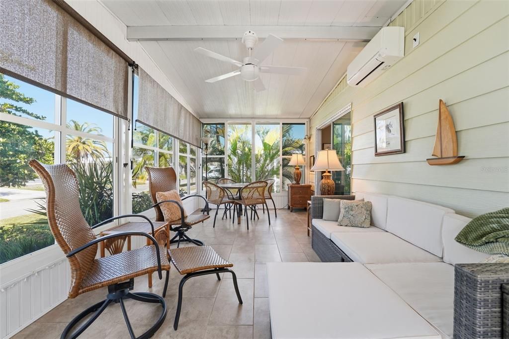 For Sale: $149,750 (2 beds, 2 baths, 1255 Square Feet)