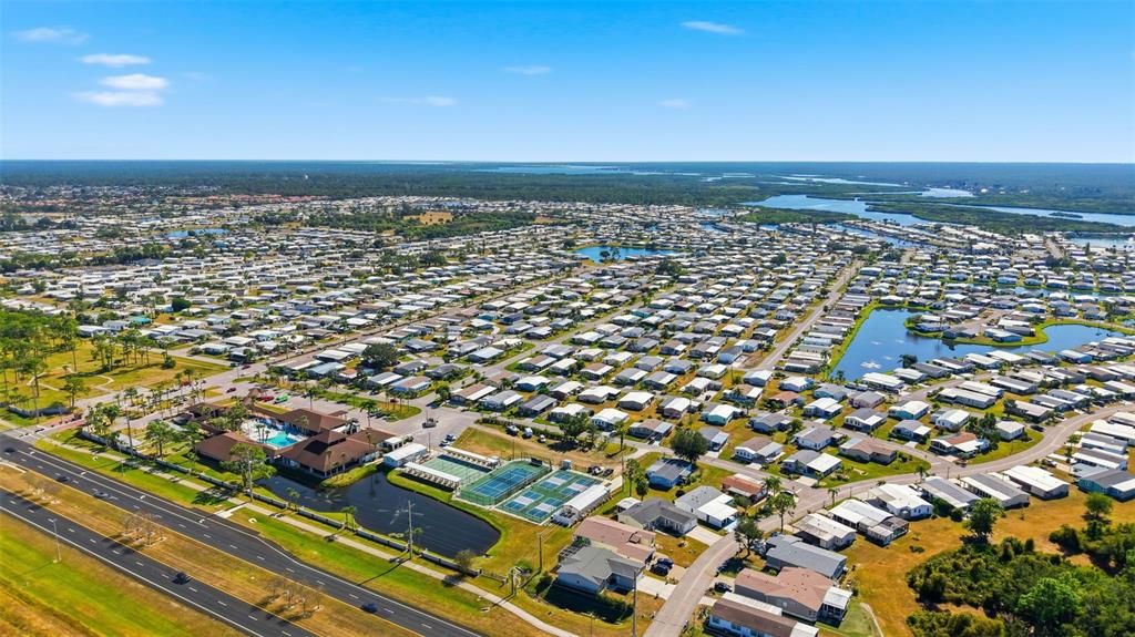 For Sale: $149,750 (2 beds, 2 baths, 1255 Square Feet)