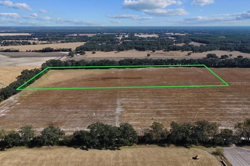 На продажу: $299,000 (19.45 acres)