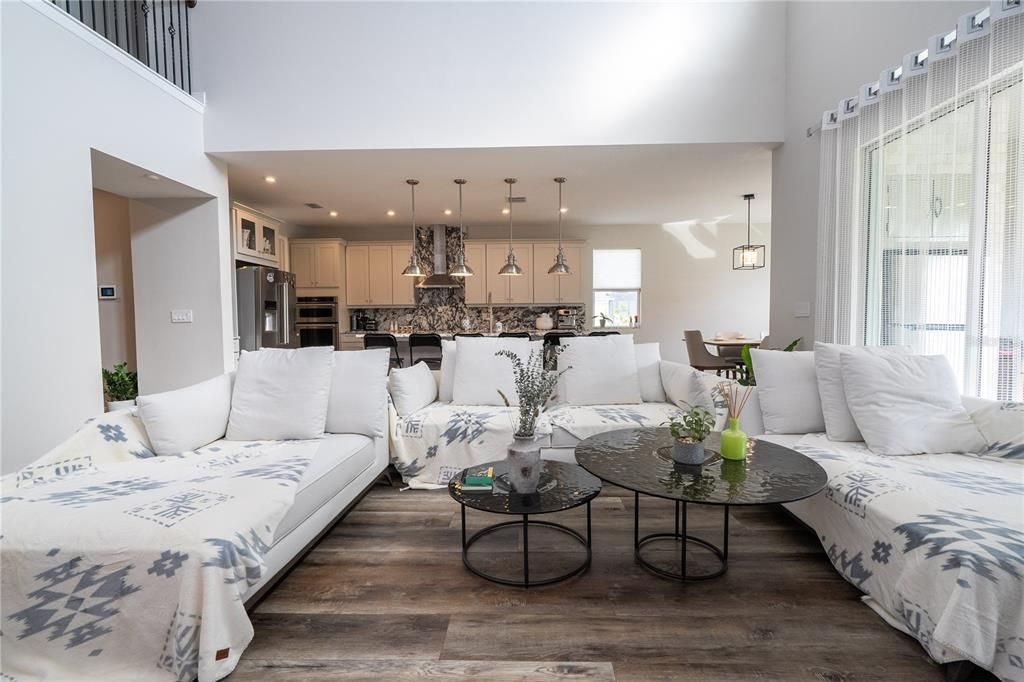 For Sale: $1,270,000 (5 beds, 3 baths, 3906 Square Feet)