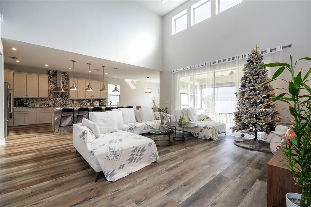 For Sale: $1,270,000 (5 beds, 3 baths, 3906 Square Feet)