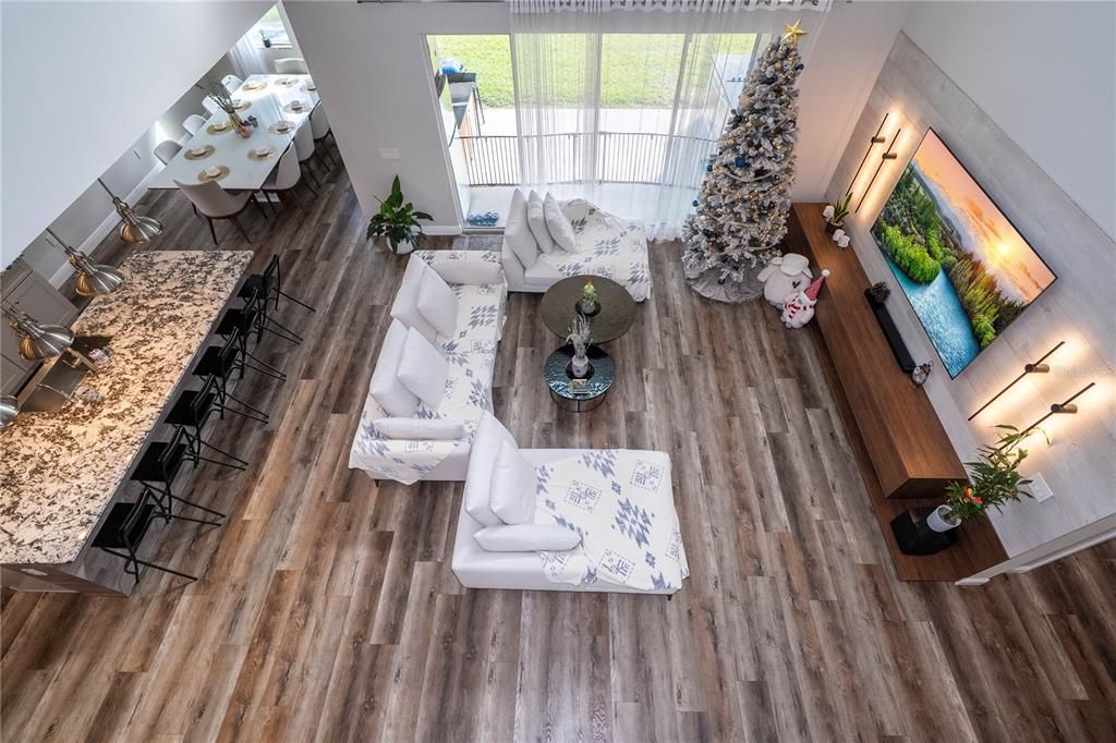 For Sale: $1,270,000 (5 beds, 3 baths, 3906 Square Feet)