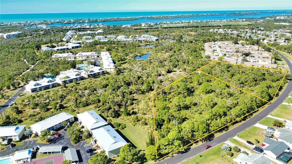 For Sale: $1,200,000 (4.39 acres)