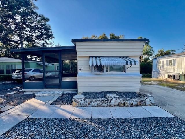 Activo con contrato: $1,200 (1 camas, 1 baños, 420 Pies cuadrados)