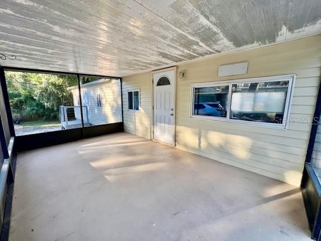 Activo con contrato: $1,200 (1 camas, 1 baños, 420 Pies cuadrados)