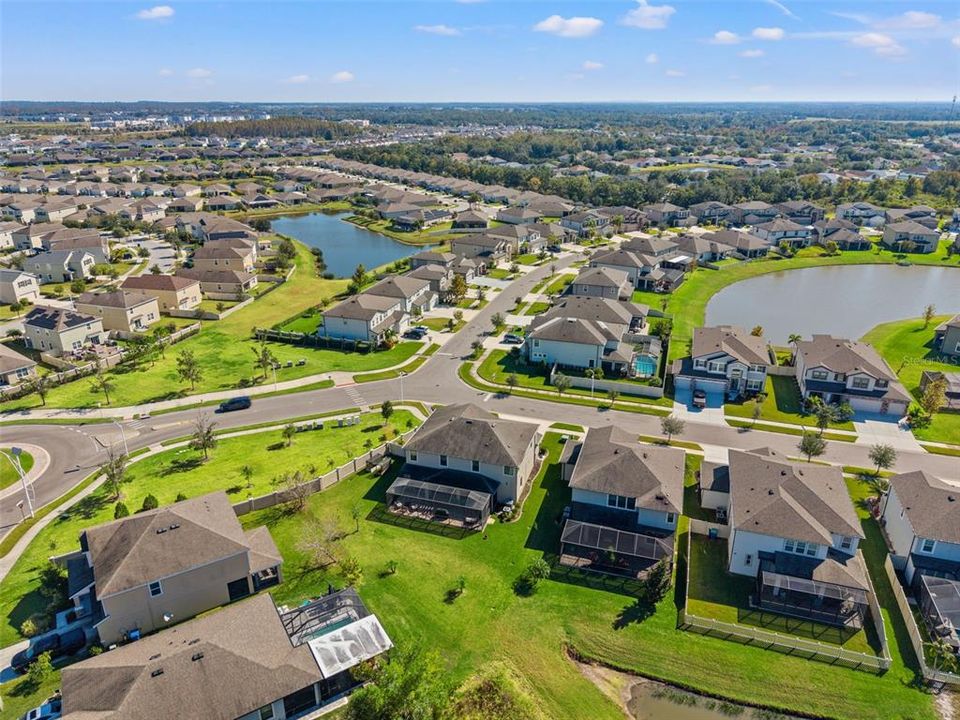 For Sale: $580,000 (5 beds, 3 baths, 3292 Square Feet)