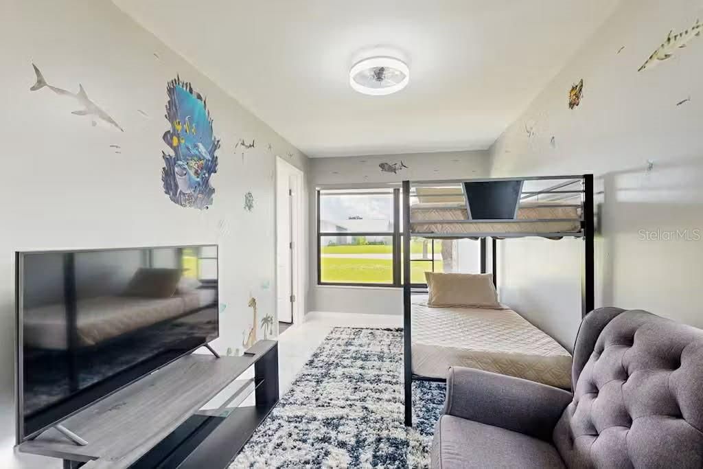 На продажу: $550,000 (3 спален, 2 ванн, 1571 Квадратных фут)