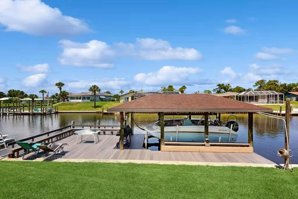 На продажу: $550,000 (3 спален, 2 ванн, 1571 Квадратных фут)