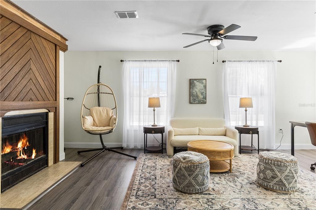 For Sale: $419,000 (4 beds, 2 baths, 2784 Square Feet)