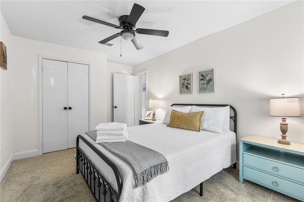 For Sale: $419,000 (4 beds, 2 baths, 2784 Square Feet)