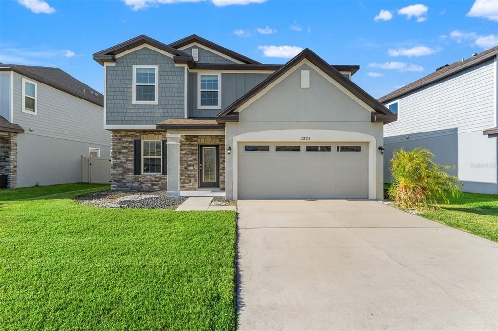 For Sale: $424,990 (3 beds, 2 baths, 2219 Square Feet)