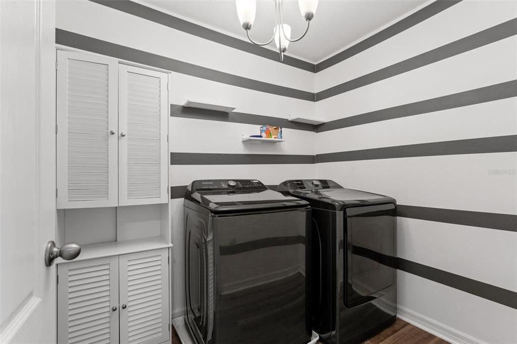 For Sale: $424,990 (3 beds, 2 baths, 2219 Square Feet)