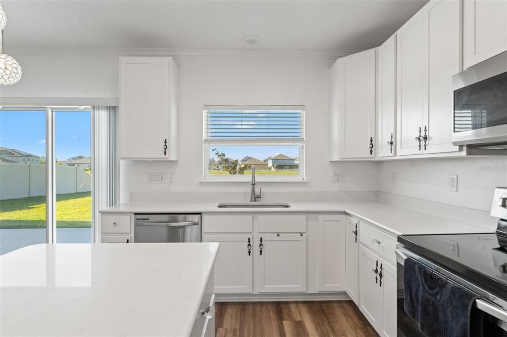 For Sale: $424,990 (3 beds, 2 baths, 2219 Square Feet)