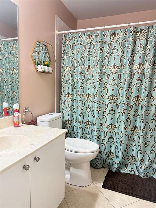 На продажу: $340,000 (3 спален, 2 ванн, 1440 Квадратных фут)