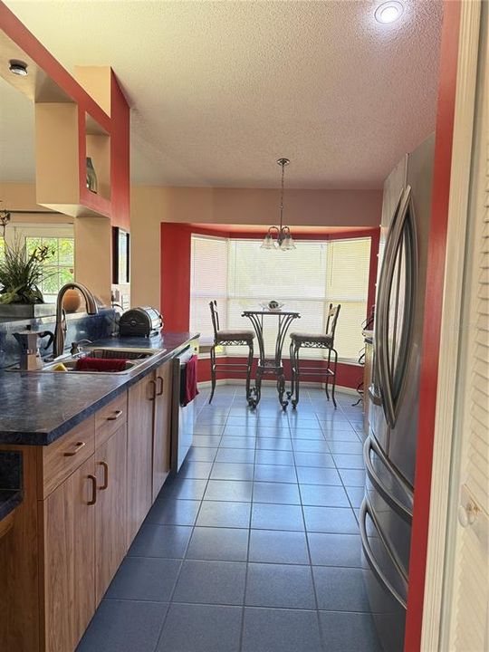 На продажу: $340,000 (3 спален, 2 ванн, 1440 Квадратных фут)