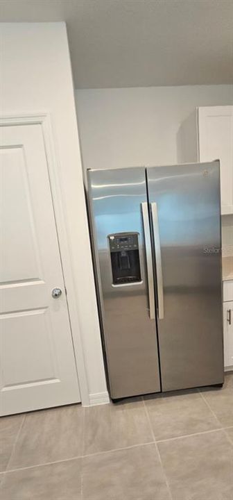 For Rent: $2,090 (3 beds, 2 baths, 1603 Square Feet)