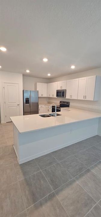 For Rent: $2,090 (3 beds, 2 baths, 1603 Square Feet)