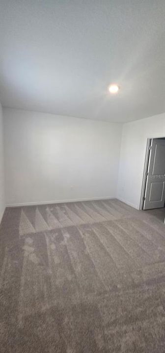 For Rent: $2,090 (3 beds, 2 baths, 1603 Square Feet)