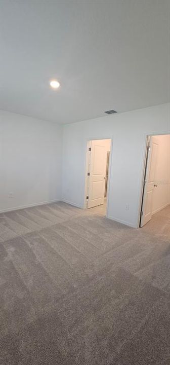 For Rent: $2,090 (3 beds, 2 baths, 1603 Square Feet)