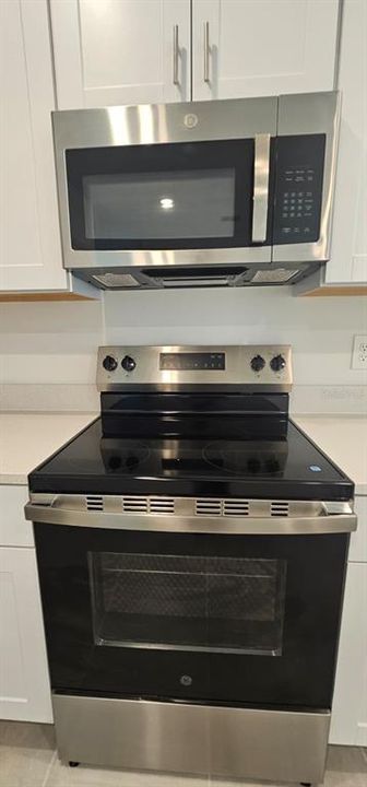 For Rent: $2,090 (3 beds, 2 baths, 1603 Square Feet)