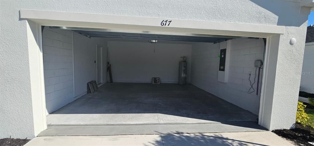 For Rent: $2,090 (3 beds, 2 baths, 1603 Square Feet)