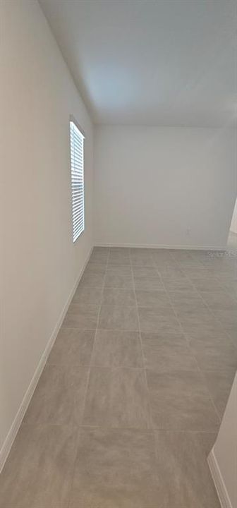 For Rent: $2,090 (3 beds, 2 baths, 1603 Square Feet)