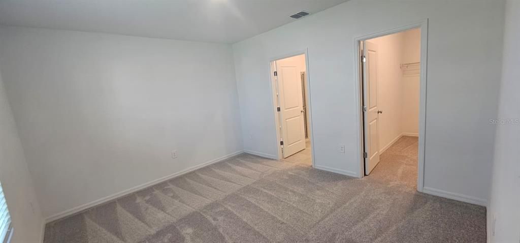 For Rent: $2,090 (3 beds, 2 baths, 1603 Square Feet)