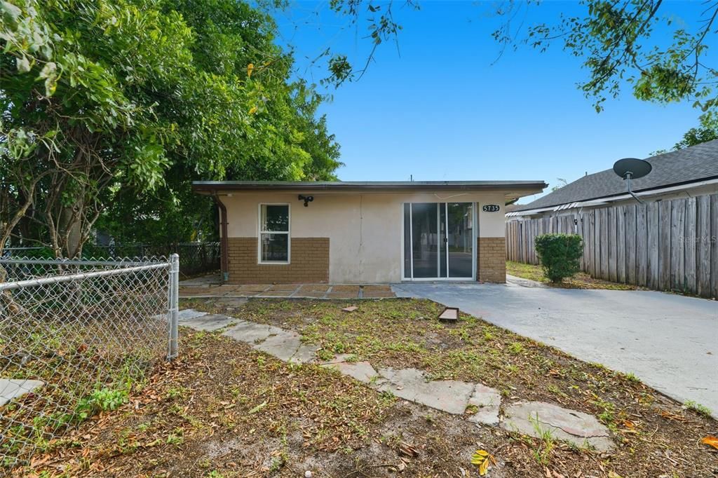 For Sale: $519,900 (3 beds, 3 baths, 2357 Square Feet)